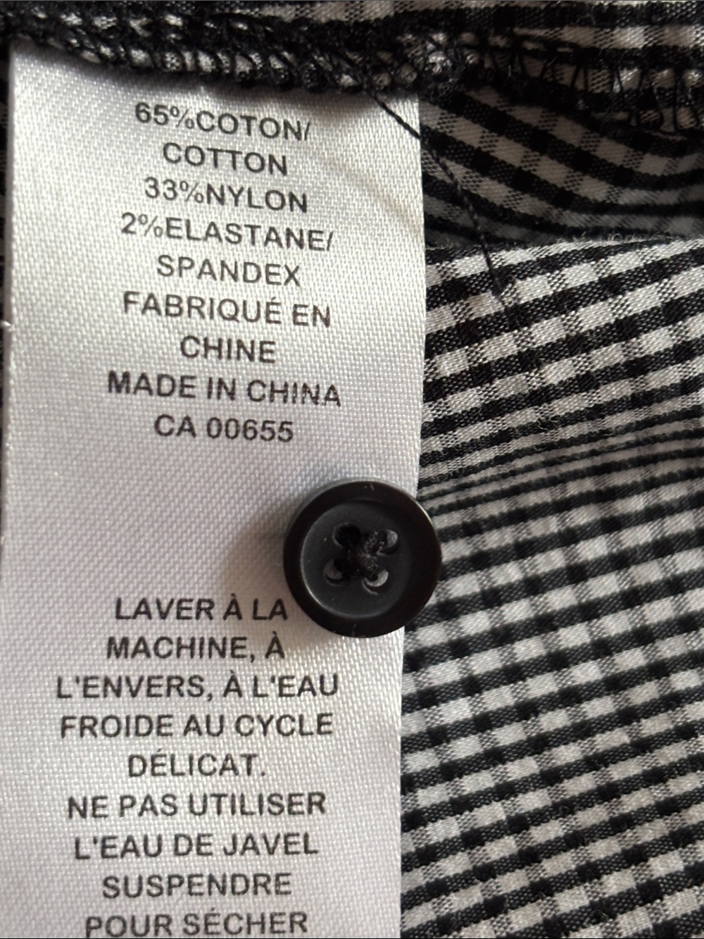 REITMANS Petites Short Sleeve Black|White Mini Plaid Blouse - Picture 5 of 7